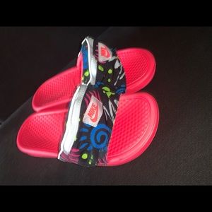 Nike OffCourt Slide